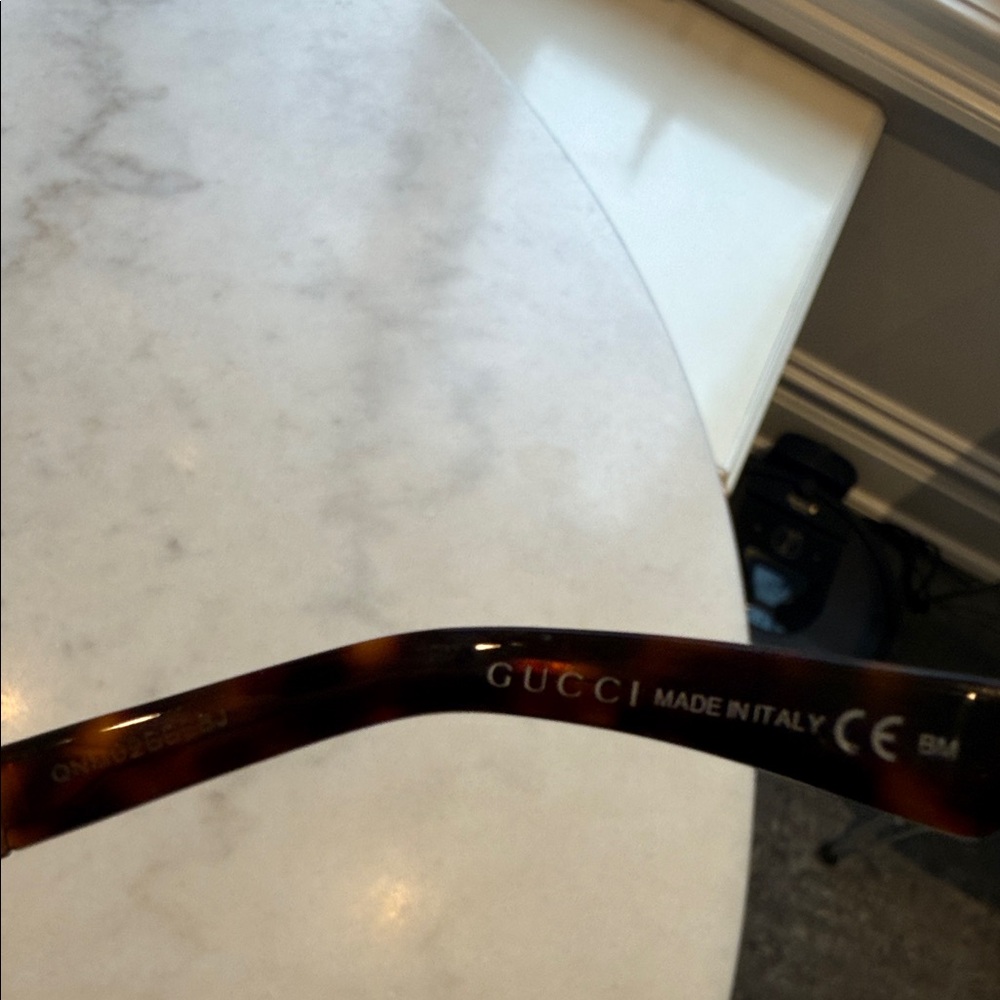 NIB GUCCI Gold LATTICE Sunglasses with Brown Lenses - Picture 7 of 9